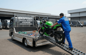 Ekspedisi Murah Kirim Motor Solusi Praktis Kirim Kendaraan Antar Pulau Tanpa Kuras Kantong